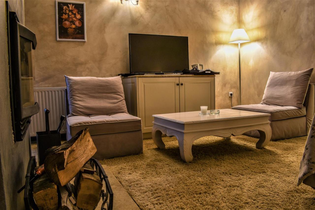 Guesthouse Likoria Arachova Exterior photo